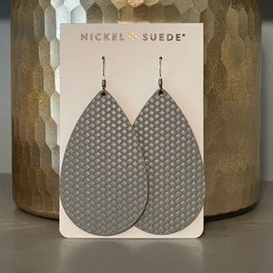 Nickel & Suede Gray Leather Earrings (size MEDIUM)